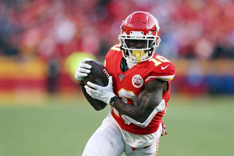 Kansas City Chiefs: Is Tyreek Hill the best wide receiver in the NFL?