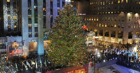 Rockefeller Center Christmas tree survived Sandy