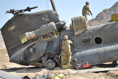 Boeing CH-47D Chinook helicopter 90-00192 (Crashed).