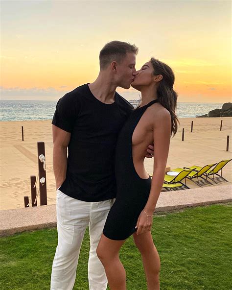 Olivia Culpo, Christian McCaffrey’s Relationship Timeline: Photos | Us Weekly