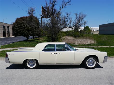 1963 Lincoln Continental | Midwest Car Exchange