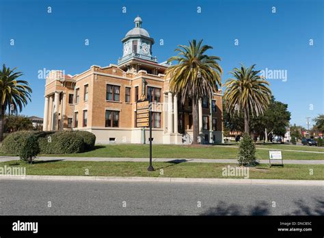 Citrus County Courthouse in Inverness, Florida USA Stock Photo - Alamy