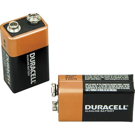 Duracell 9-Volt Batteries 2-Pack | Guitar Center