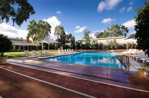 Desert Gardens Hotel, Ayers Rock Resort • Freedom Destinations