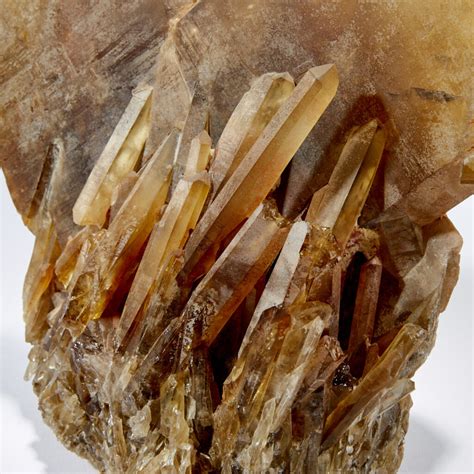 Citrine Crystal Meanings, Healing Properties & Benefits | Dougles Chan