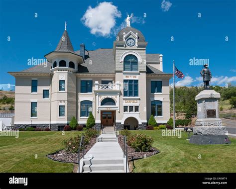 Washington, The Palouse, Pomeroy, Garfield County Courthouse, built ...