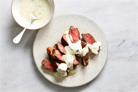 Steak With Gorgonzola Sauce Recipe