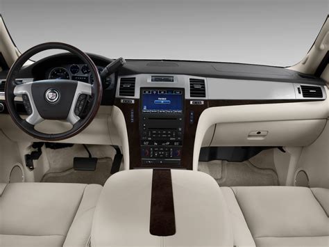 Cadillac Escalade ESV #2486772