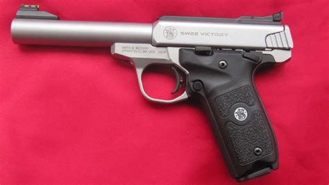 SW22 Victory Pistol Review - USA Carry