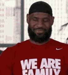 Lebron Laughing Gif GIFs | Tenor