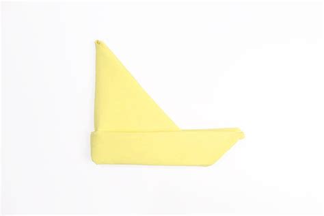 Napkin Folding Boat in 6 Easy Steps | Sailboat Napkin Fold