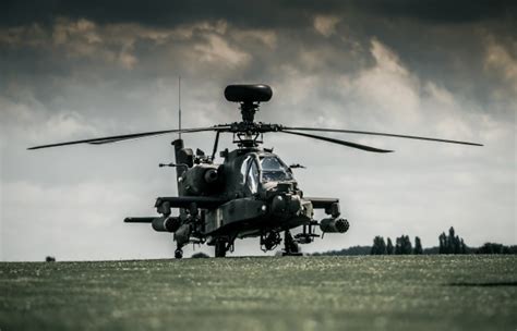 Wallpaper Of Aircraft, Attack Helicopter, Boeing Ah-64 - Firing Boeing Ah 64 Apache - 2560x1600 ...