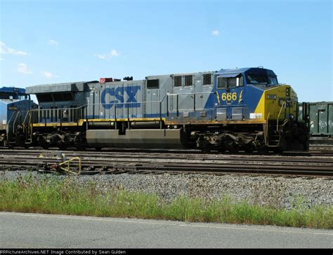 CSXT GE AC6000CW 666