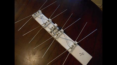 How To Make A Indoor Tv Antenna - YouTube