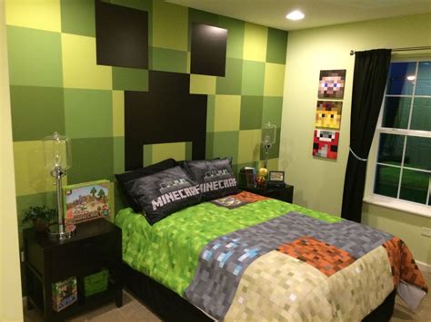 Teenage Boys Bedroom Design With Minecraft Theme 4 | Minecraft bedroom decor, Boy bedroom design ...