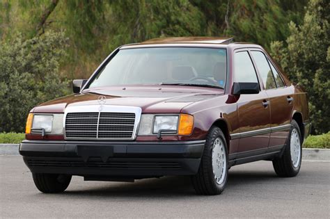 43k-Mile 1987 Mercedes-Benz 300D for sale on BaT Auctions - closed on June 5, 2019 (Lot #19,563 ...