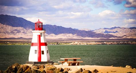 How to See the Lake Havasu Lighthouses (and Why They’re There) – Vacation Apartment News ...