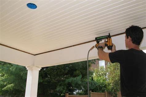 VIDEO: On the Porch: Installing a Beadboard Ceiling | Porch ceiling, Beadboard ceiling, House ...