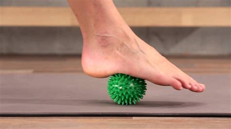 Foot Rehab: Stimulating the Foot Muscles with the Spiky Massage Ball | Foot Range - YouTube