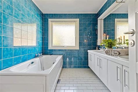 26 Serene Blue Bathroom Design Ideas