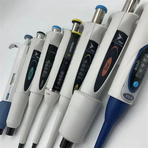 Set of 7, Single Channel Adjustable Pipette-P5000,P2000,P1000,P200,P100,P10,M10 | GEMEN LAB