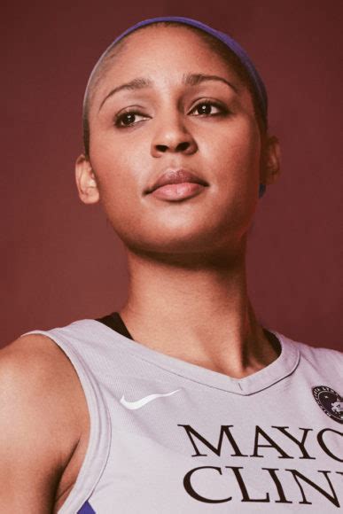 Maya Moore: Jonathan Irons freed from Missouri prison | Beyond The W