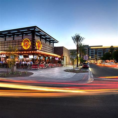 Scottsdale Nightlife, Bars & Parties | Experience Scottsdale