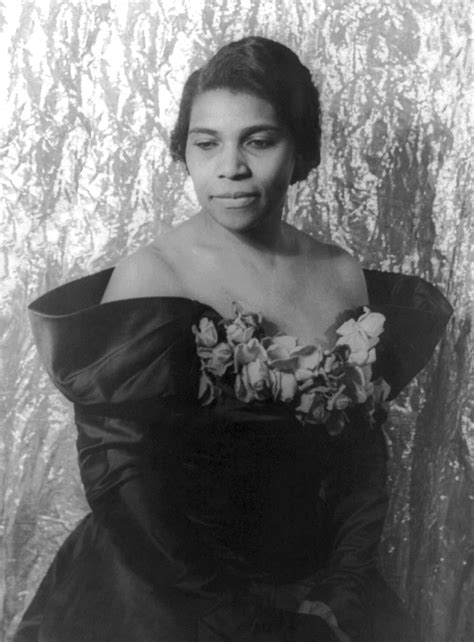 File:Marian Anderson.jpg - Wikipedia, the free encyclopedia