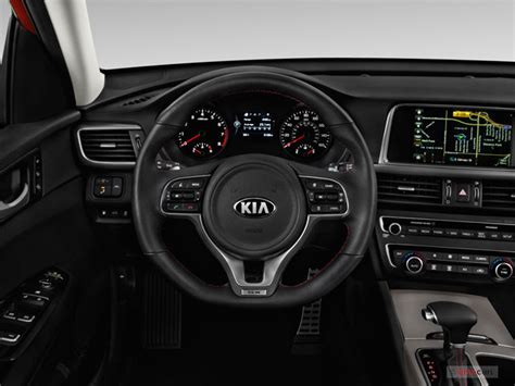 2017 Kia Optima: 61 Interior Photos | U.S. News