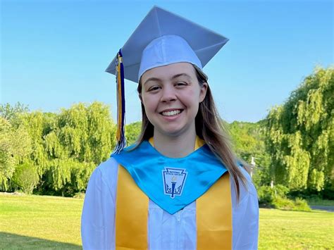 Soft-spoken Southwick valedictorian thanks parents for keeping her on ...