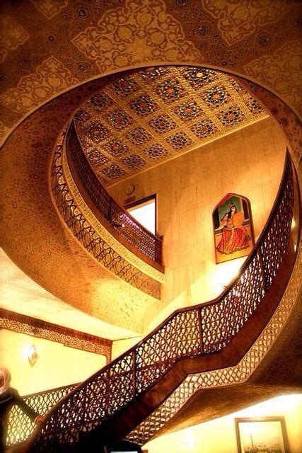 Esfahan, Iran | Persian architecture, Iranian architecture, Classic mansion