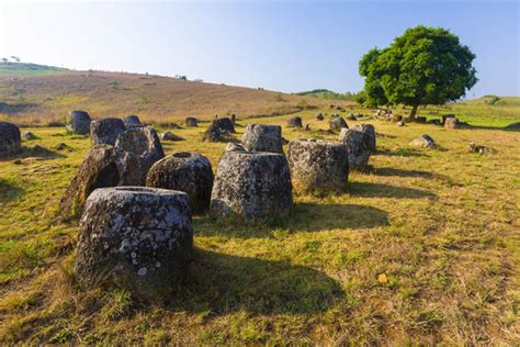 The Mysterious Plains of Jars in Northern Laos - 3 Days - Laos Tours