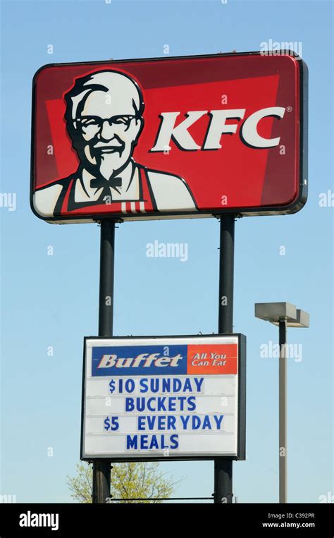 Kfc sign hi-res stock photography and images - Alamy