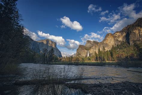 Current Flooding & Waterfalls in Yosemite Valley — Flying Dawn Marie ...