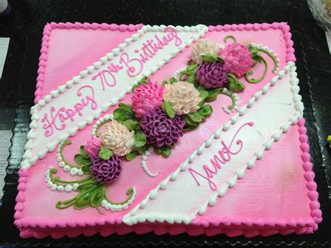 Buttercream mums cake | Sheet cake designs, Birthday sheet cakes, Sheet cakes decorated