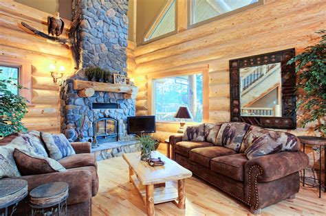 Log Cabin Living Rooms and Great Rooms - North American Log Crafters