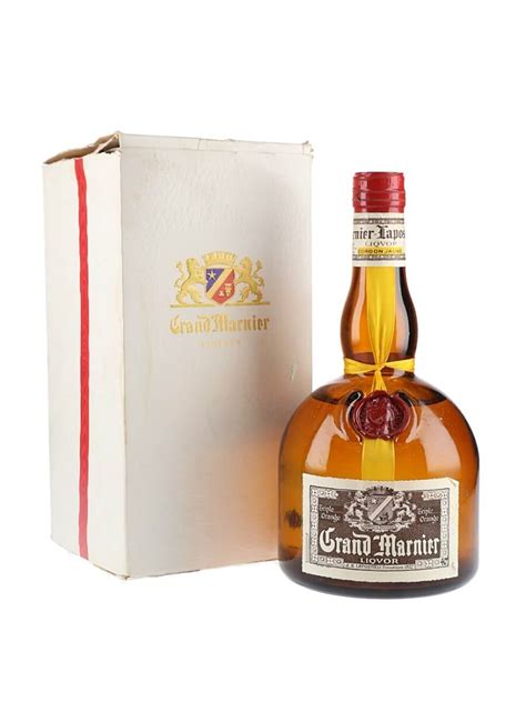 Grand Marnier Cordon Jaune - Bot.1970s : The Whisky Exchange