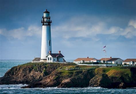 Top 10 Most Beautiful Lighthouses in the USA | Attractions of America