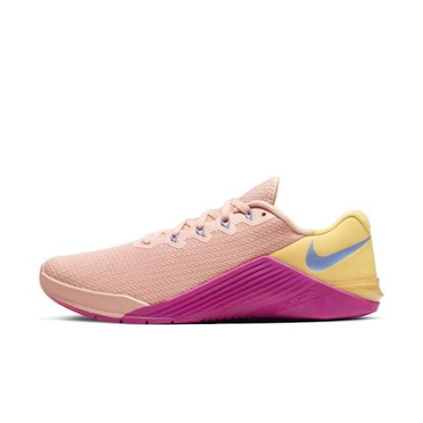 Nike Metcon 5 Women's Training Shoe - Pink | AO2982-668 | FOOTY.COM