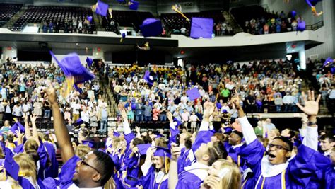 Benton High School graduation 2018