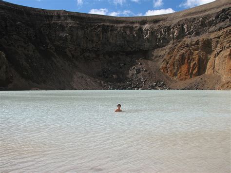 Iceland Travel and Info Guide: Askja volcano travel guide (Iceland)