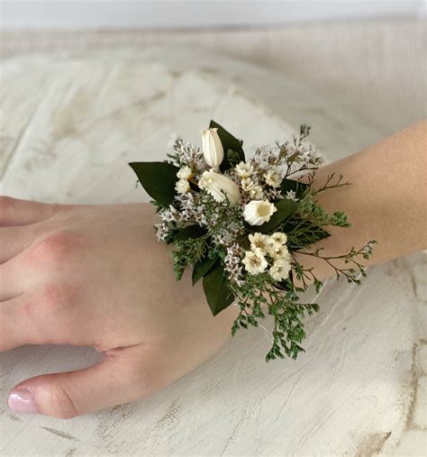 Mother Of Bride Wrist Corsage | ubicaciondepersonas.cdmx.gob.mx