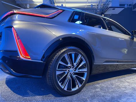 2023 Cadillac Lyriq: Get a first look at the new luxury electric SUV ...