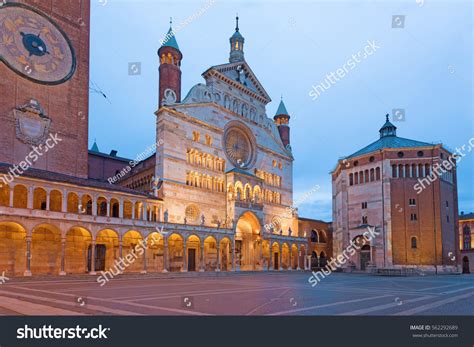 1,411 Cremona cathedral Images, Stock Photos & Vectors | Shutterstock