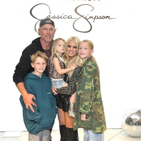 Jessica Simpson shares new family photos with husband Eric Johnson ...