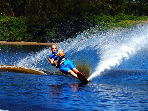 waterski-lessons - WOW Watersports