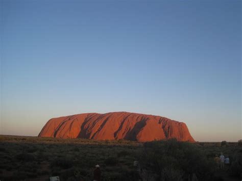 Amazing Uluru - sacred in Australia Superbe Uluru - sacré en Australie