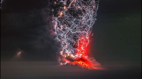 Photo: Prize-winning volcano lightning storm image is stunning | wusa9.com