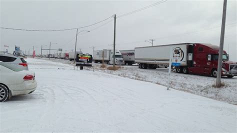 Snow and wind create dangerous conditions on Manitoba roads | CTV News