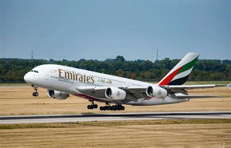 The Airbus A380 Passenger Capacity in Detail - Planenerd